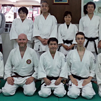 Shuyokan Student Dave Kirchner visits the SIAF Honbu Dojo and trains with Soke Shioda during his visit to Japan